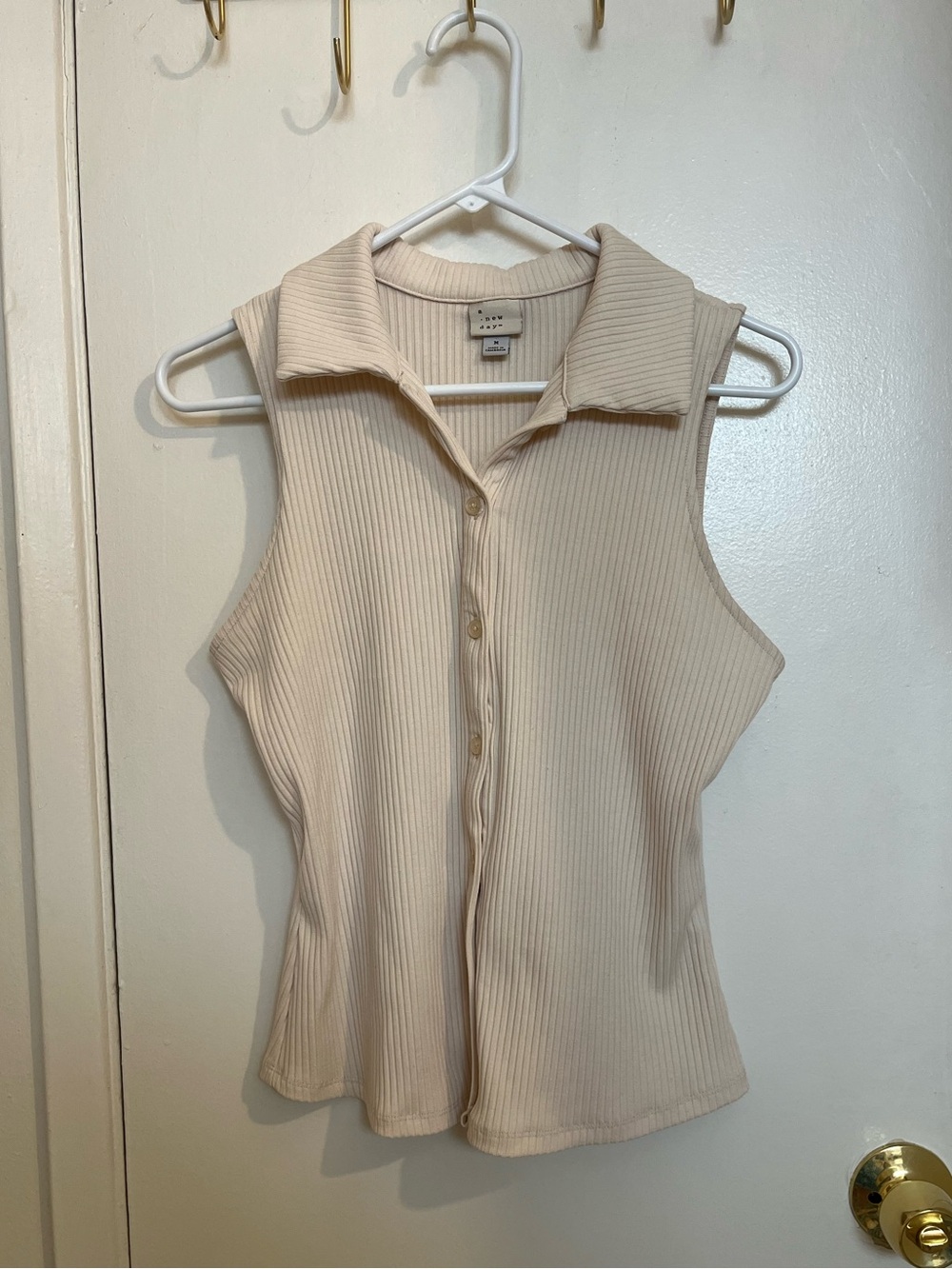 a new day Ribbed Button-Front Sleeveless Tank Top in Cream